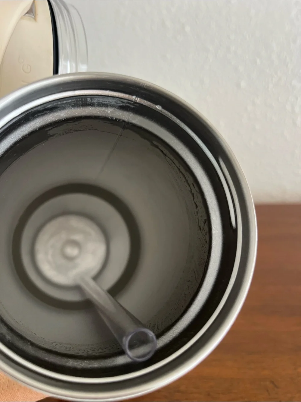 HydroJug Cream Travel Mug with Flip Lid